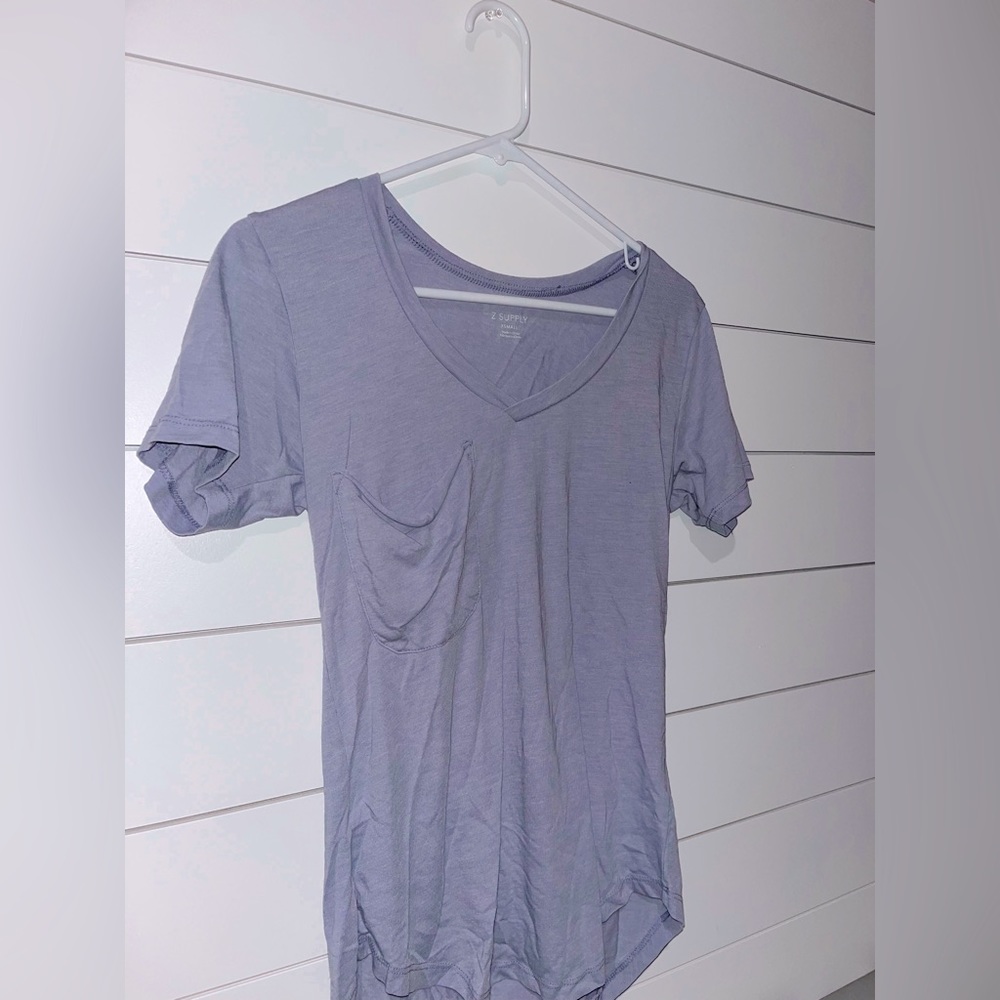 simple blue tee